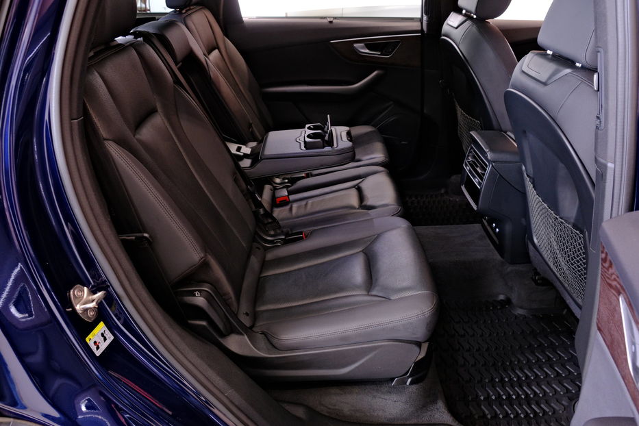 Продам Audi Q7 55TFSI Premium Plus 2020 года в Одессе