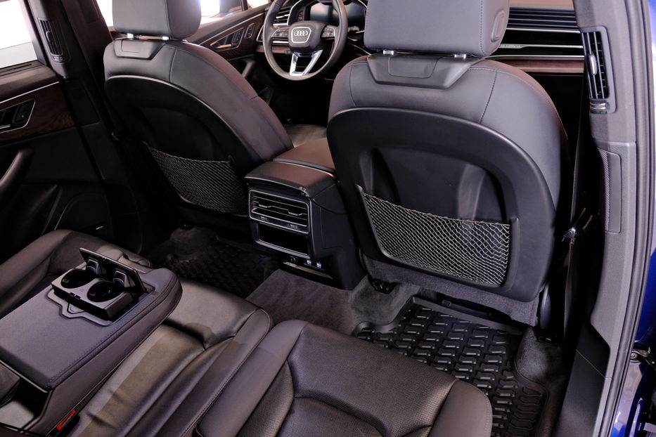 Продам Audi Q7 55TFSI Premium Plus 2020 года в Одессе