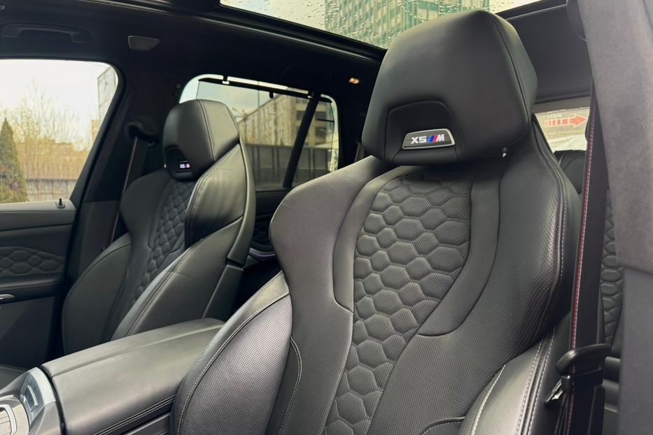 Продам BMW X5 M Competition 2023 года в Киеве