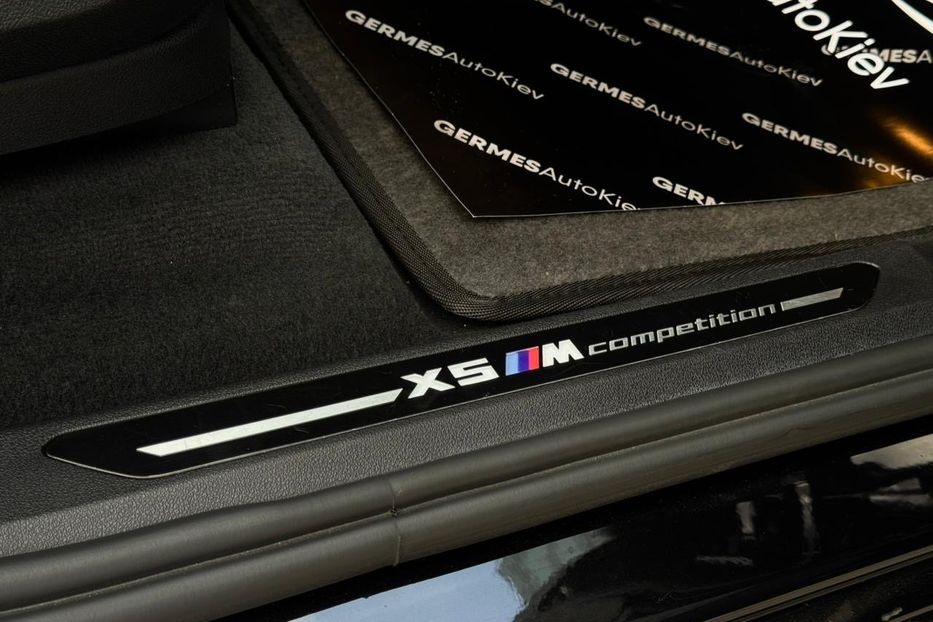 Продам BMW X5 M Competition 2023 года в Киеве