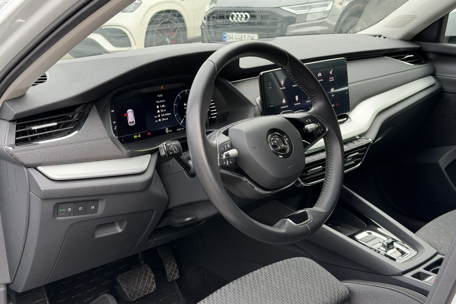 Продам Skoda Octavia 2024 года в Киеве
