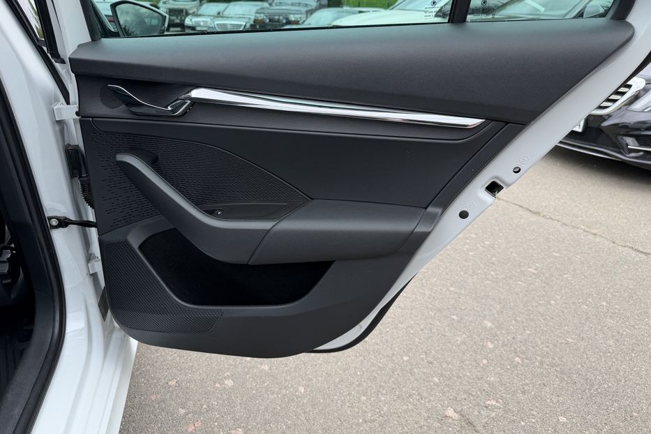 Продам Skoda Octavia 2024 года в Киеве