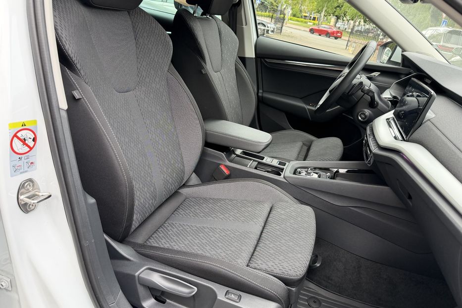 Продам Skoda Octavia 2024 года в Киеве