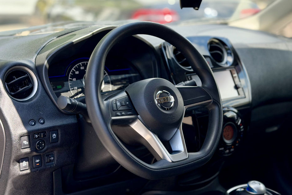 Продам Nissan Note 1.2 e-POWER АТ (109 к.с) 2017 года в Киеве