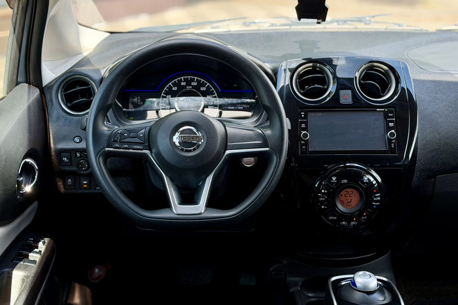 Продам Nissan Note 1.2 e-POWER АТ (109 к.с) 2017 года в Киеве
