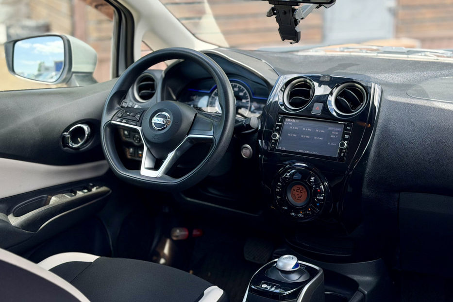 Продам Nissan Note 1.2 e-POWER АТ (109 к.с) 2017 года в Киеве