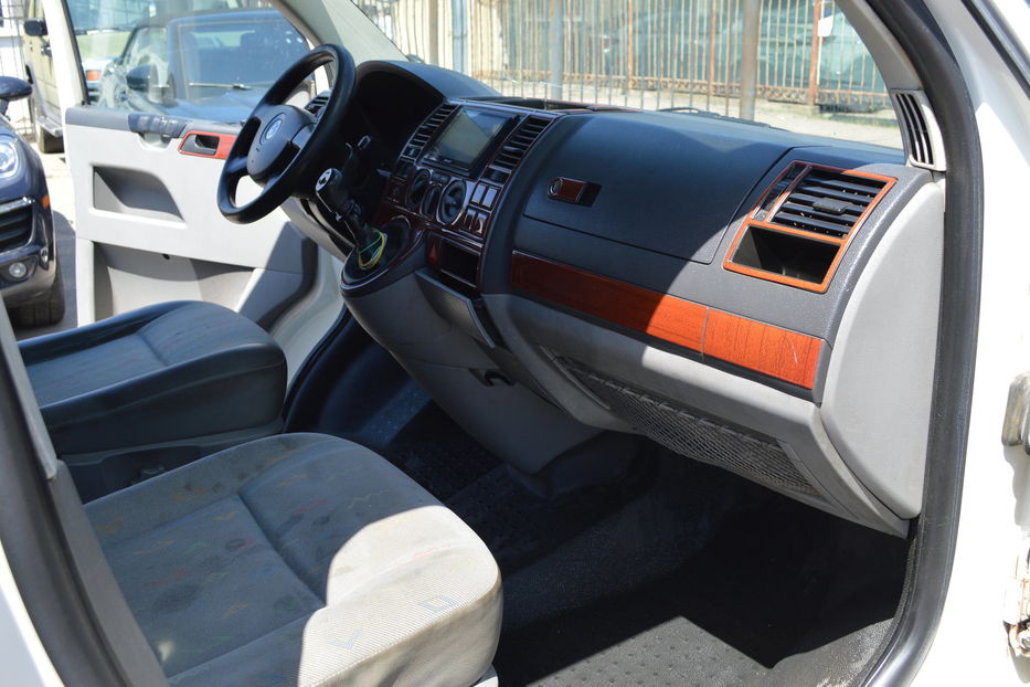 Продам Volkswagen T5 (Transporter) пасс. Груз\пас 2008 года в Одессе