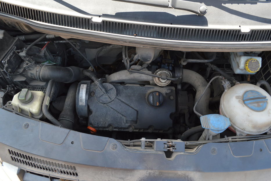 Продам Volkswagen T5 (Transporter) пасс. Груз\пас 2008 года в Одессе