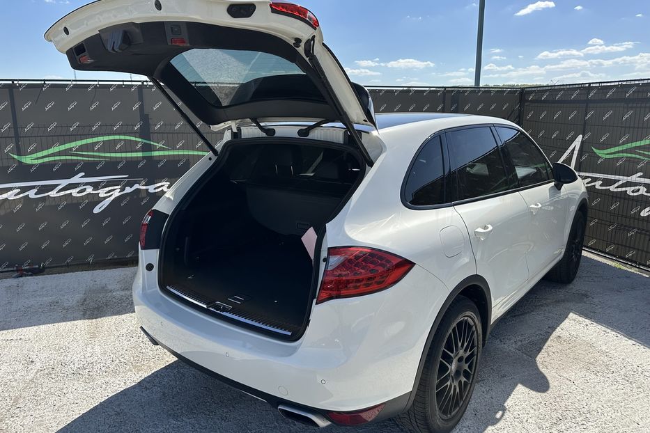 Продам Porsche Cayenne S 2011 года в Киеве