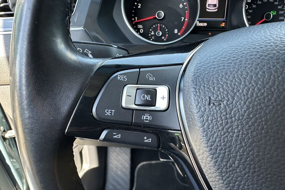 Продам Volkswagen Tiguan 2019 года в Киеве