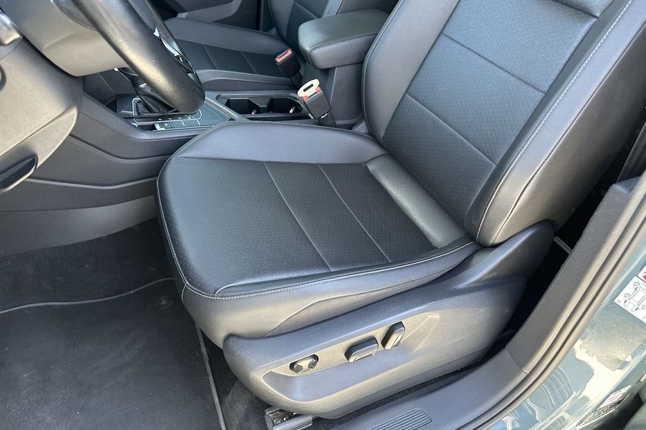 Продам Volkswagen Tiguan 2019 года в Киеве