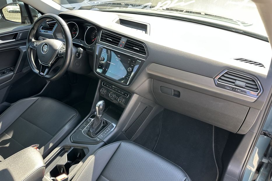 Продам Volkswagen Tiguan 2019 года в Киеве