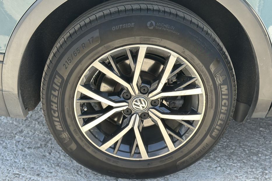 Продам Volkswagen Tiguan 2019 года в Киеве