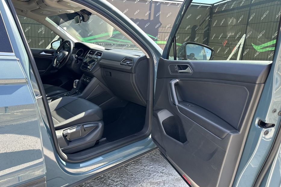 Продам Volkswagen Tiguan 2019 года в Киеве