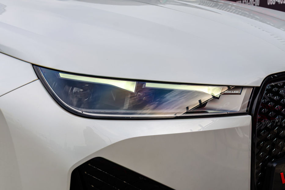 Продам BMW iX 40 Xdrive 2022 года в Киеве