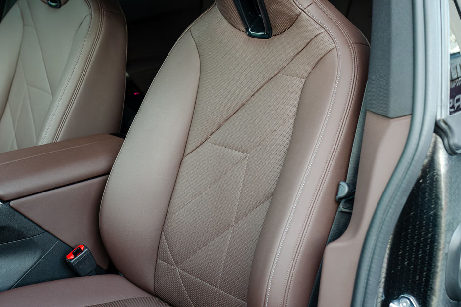 Продам BMW iX 40 Xdrive 2022 года в Киеве