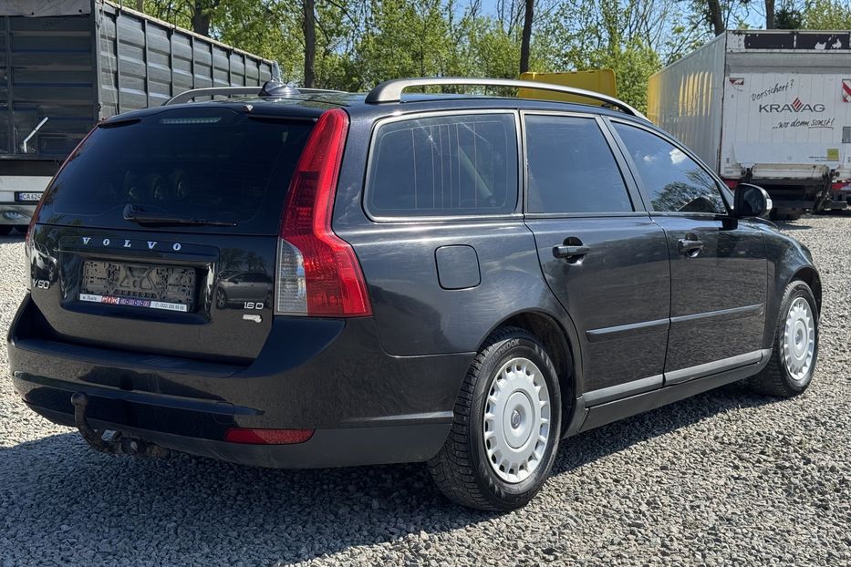 Продам Volvo V50 (COMIS) 2010 года в г. Умань, Черкасская область