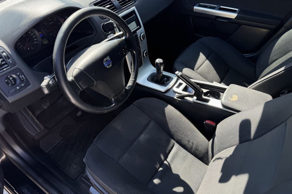 Продам Volvo V50 (COMIS) 2010 года в г. Умань, Черкасская область