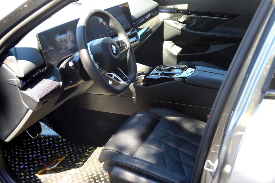 Продам BMW 540 Xdrive 2025 года в Одессе