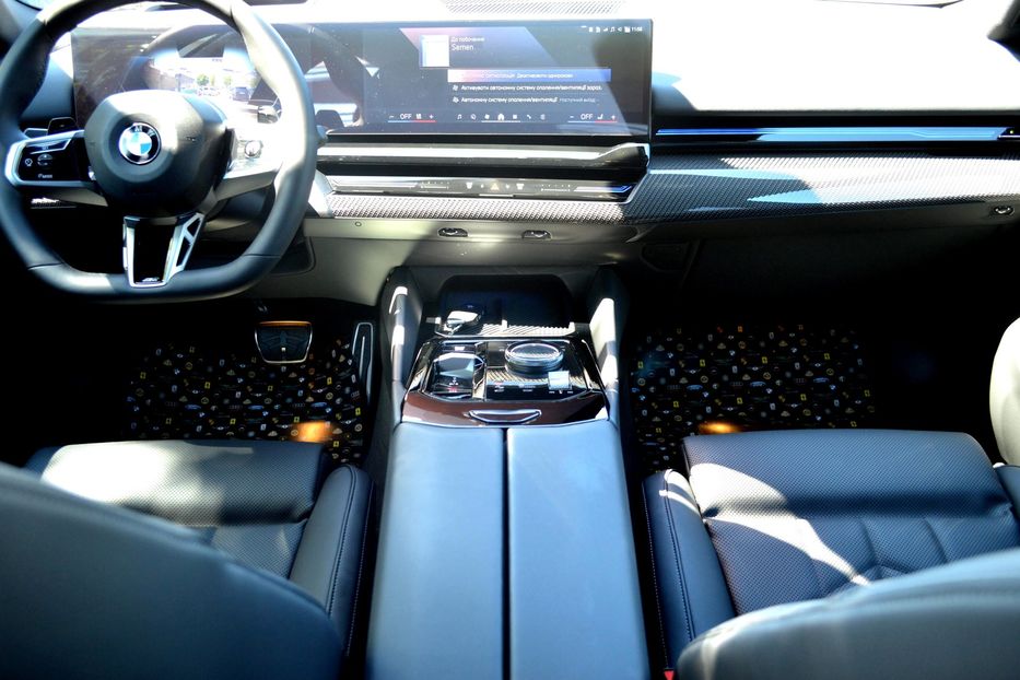 Продам BMW 540 Xdrive 2025 года в Одессе