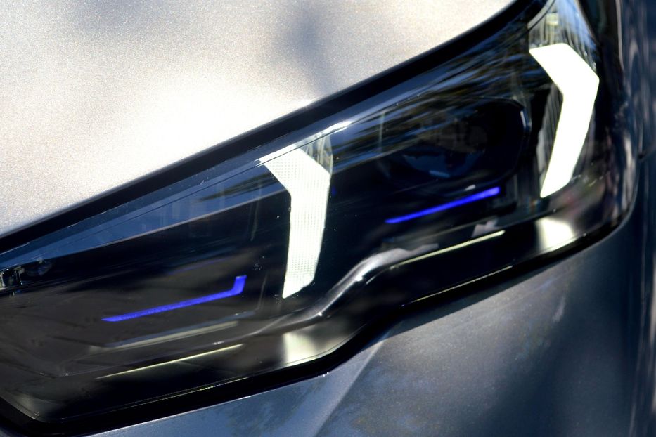 Продам BMW 540 Xdrive 2025 года в Одессе