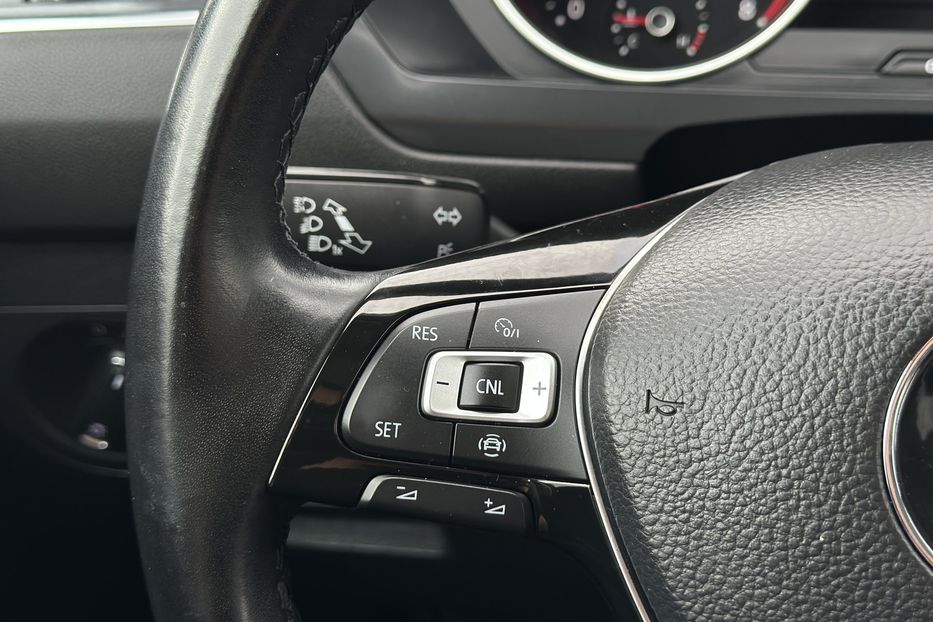 Продам Volkswagen Tiguan SE  2019 года в Луцке