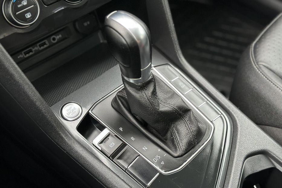 Продам Volkswagen Tiguan SE  2019 года в Луцке