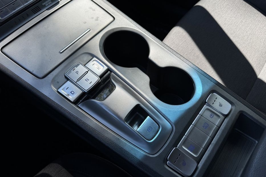 Продам Hyundai Kona (COMIS) 39kwh 2022 года в г. Умань, Черкасская область