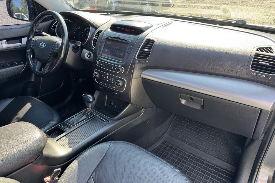Продам Kia Sorento (COMIS) 4х4 2014 года в г. Умань, Черкасская область