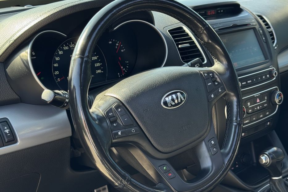 Продам Kia Sorento (COMIS) 4х4 2014 года в г. Умань, Черкасская область