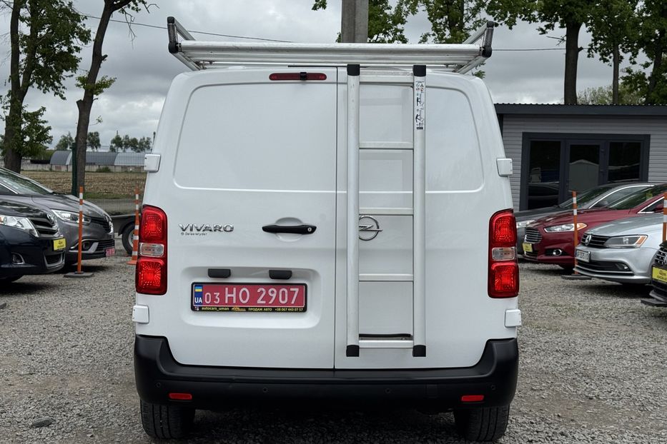 Продам Opel Vivaro груз. (COMIS) 2022 года в г. Умань, Черкасская область
