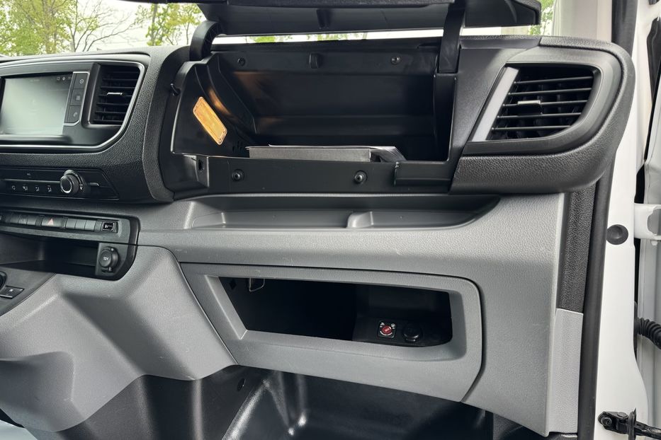 Продам Opel Vivaro груз. (COMIS) 2022 года в г. Умань, Черкасская область