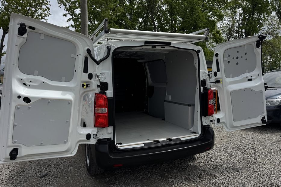 Продам Opel Vivaro груз. (COMIS) 2022 года в г. Умань, Черкасская область