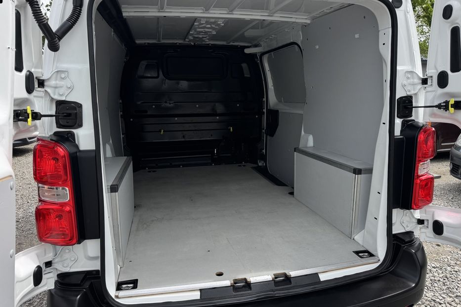 Продам Opel Vivaro груз. (COMIS) 2022 года в г. Умань, Черкасская область