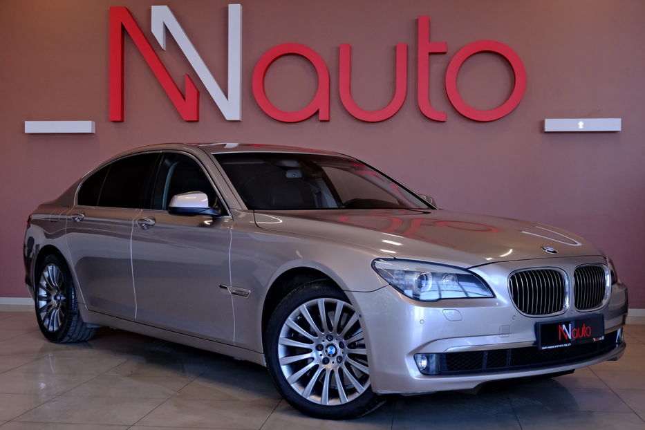 Продам BMW 750 2011 года в Одессе