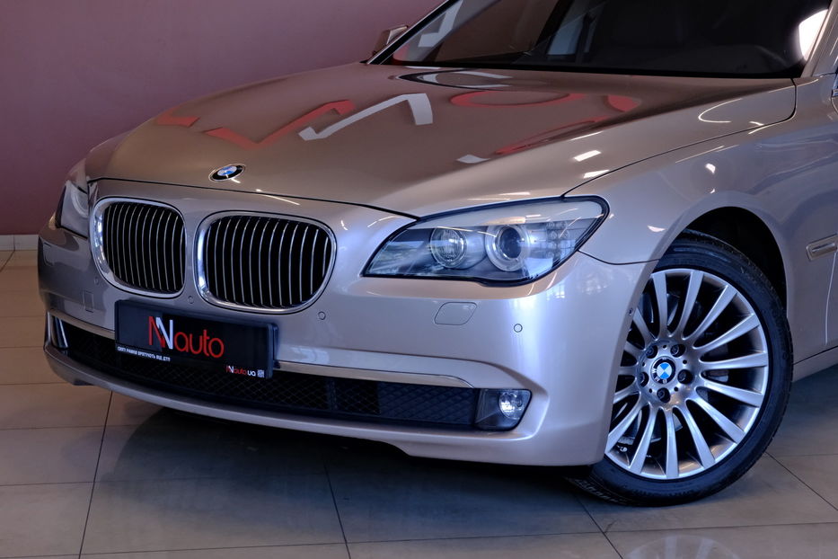 Продам BMW 750 2011 года в Одессе