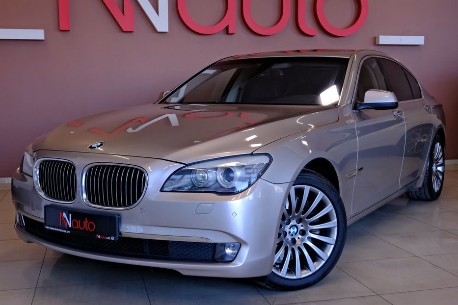 Продам BMW 750 2011 года в Одессе