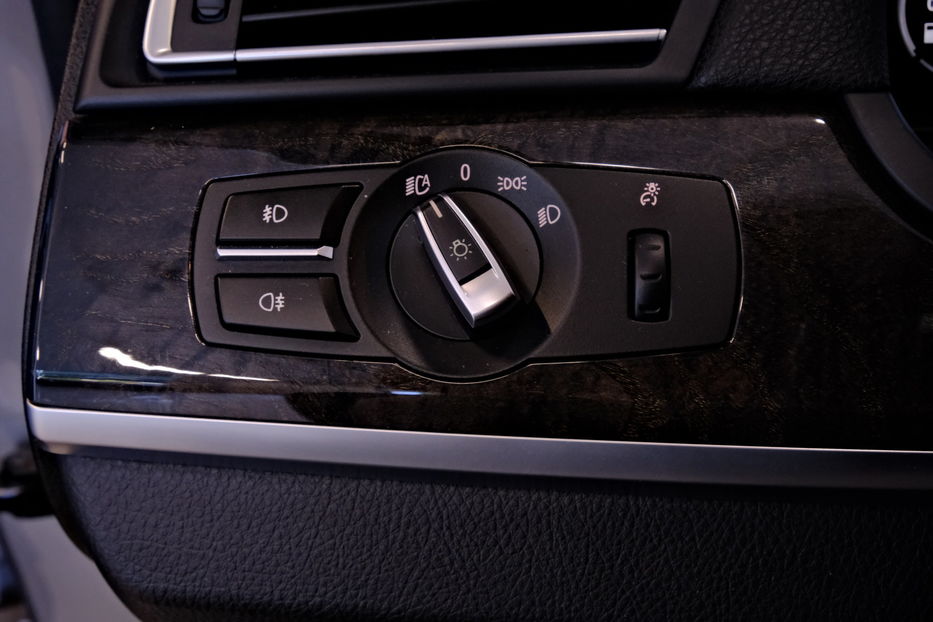 Продам BMW 750 2011 года в Одессе