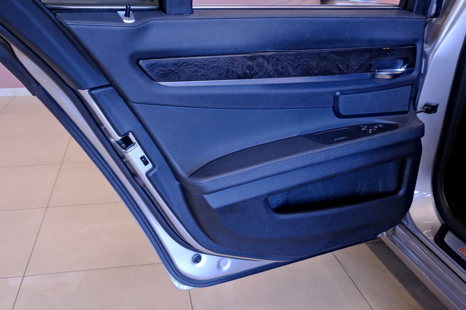 Продам BMW 750 2011 года в Одессе