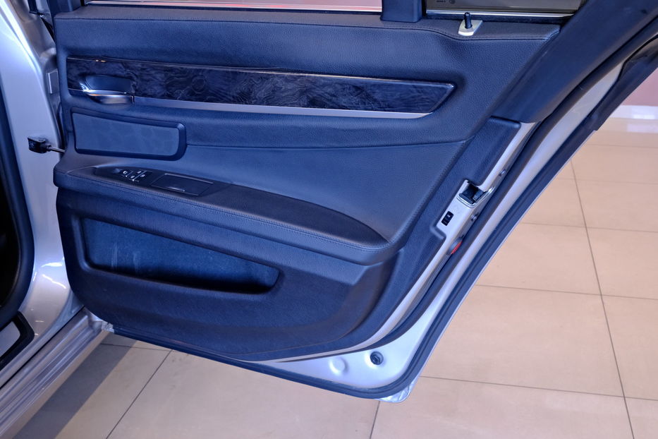 Продам BMW 750 2011 года в Одессе