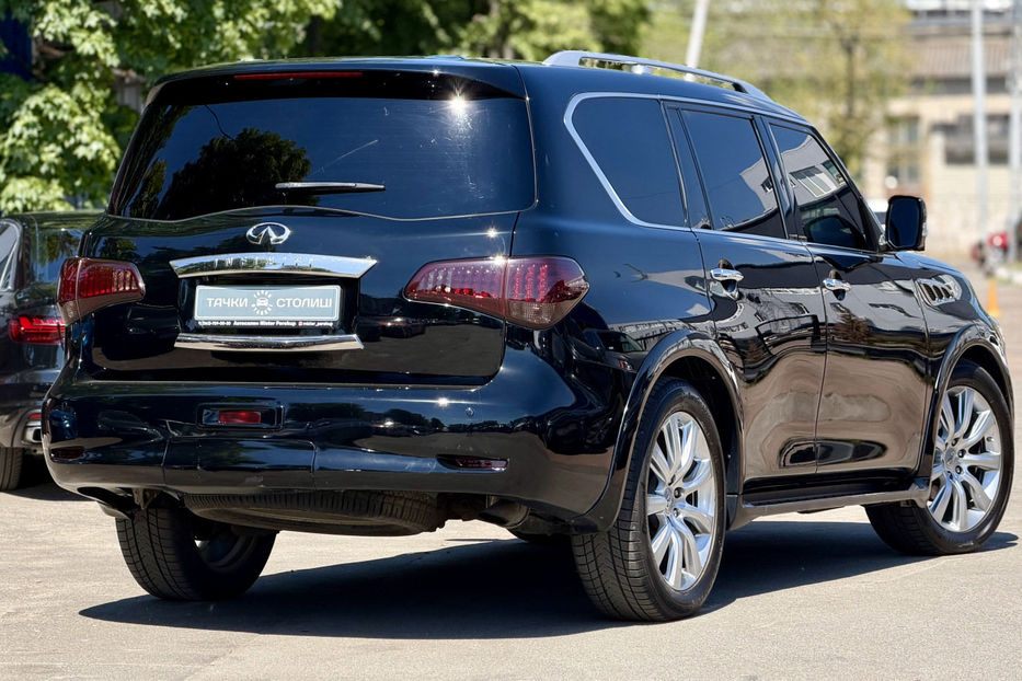 Продам Infiniti QX56 5.6 AT (405 к.с.) AWD 2010 года в Киеве