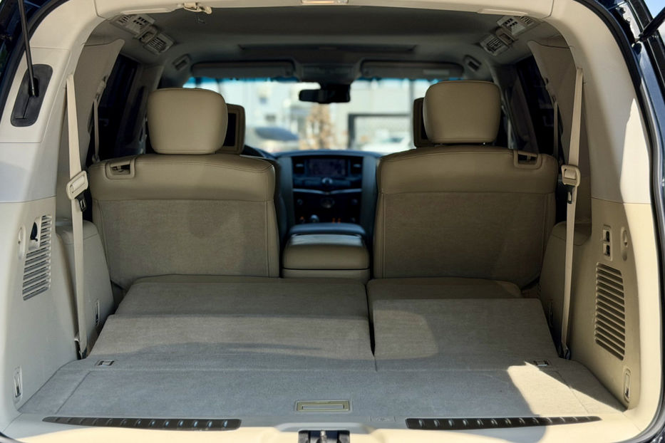 Продам Infiniti QX56 5.6 AT (405 к.с.) AWD 2010 года в Киеве