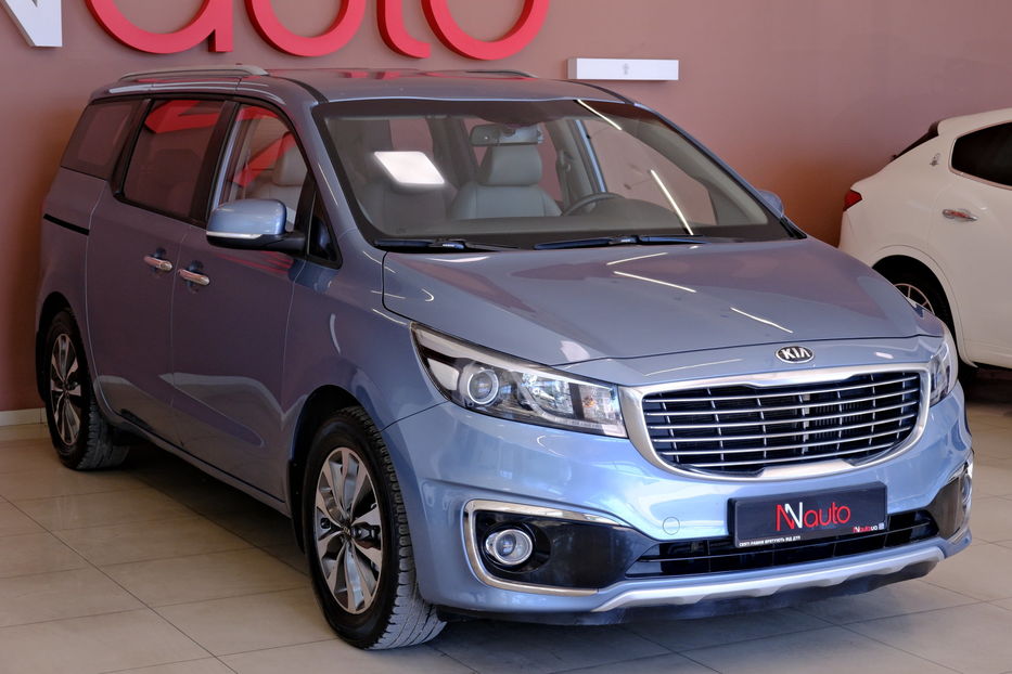 Продам Kia Carnival 2014 года в Одессе