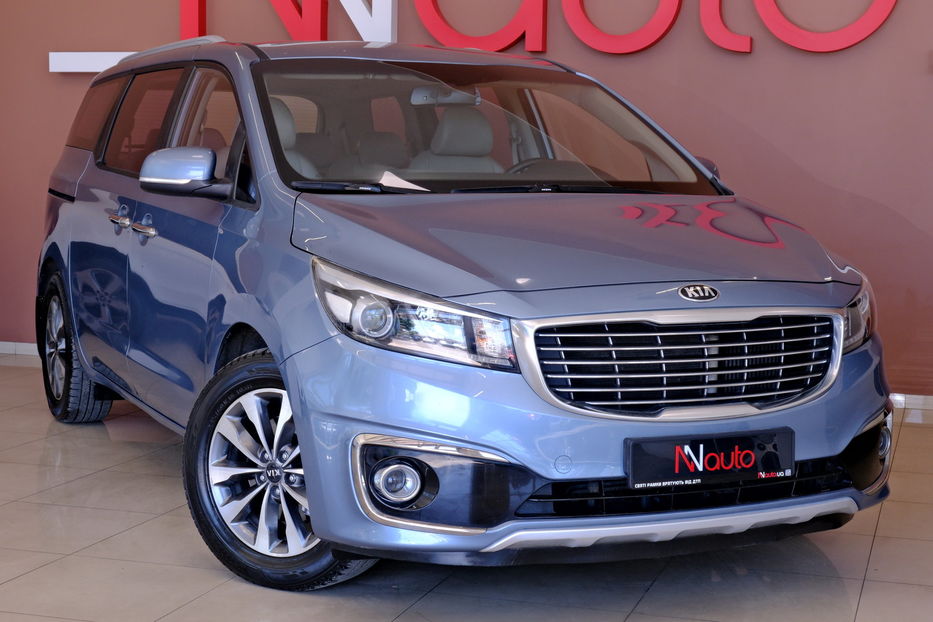 Продам Kia Carnival 2014 года в Одессе
