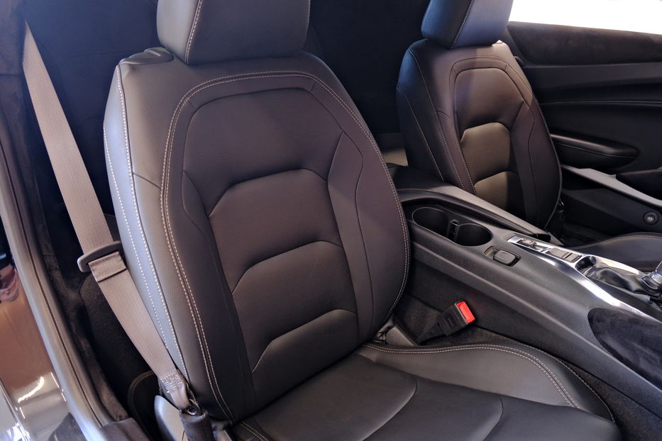Продам Chevrolet Camaro 2019 года в Одессе
