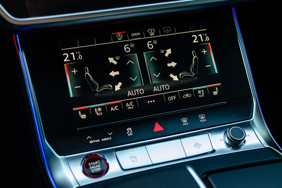 Продам Audi RS6 Performance 2024 года в Киеве