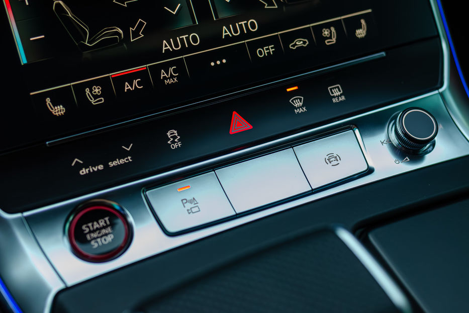 Продам Audi RS6 Performance 2024 года в Киеве