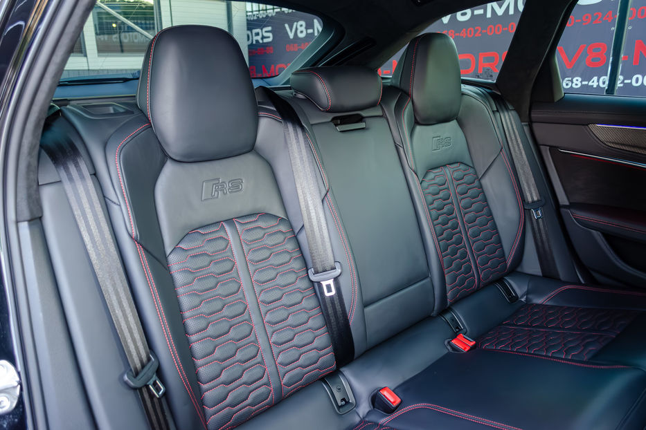 Продам Audi RS6 Performance 2024 года в Киеве