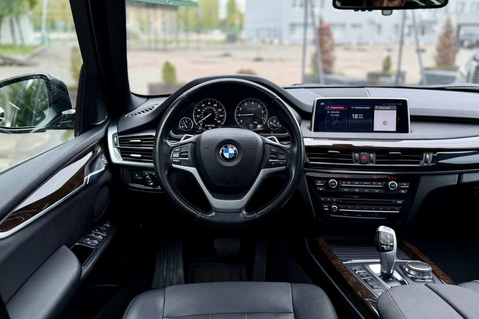 Продам BMW X5 40e Steptronic (313 к.с.) 2017 года в Киеве