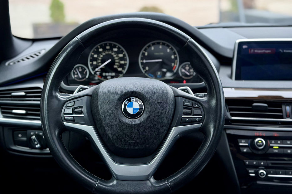 Продам BMW X5 40e Steptronic (313 к.с.) 2017 года в Киеве